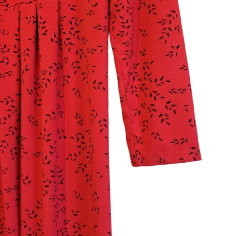 J. Jill Wearever Collection Red Black Long Sleeve Pleated Dress